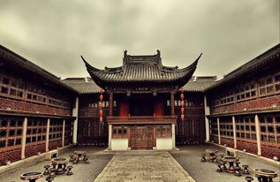 中國古代建筑對(duì)稱美的由來